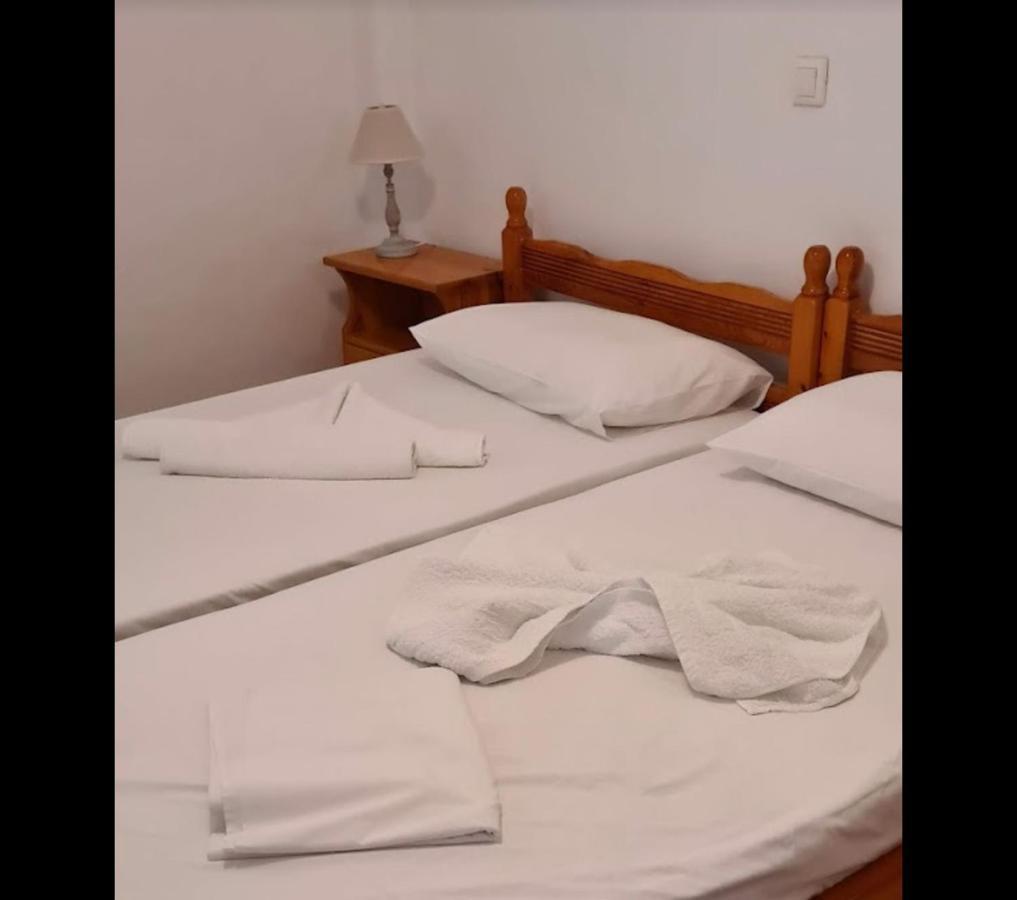 Akti Rooms And Studios Livadi  Ngoại thất bức ảnh